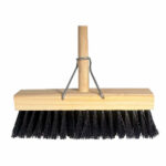 PLATFORM BROOM STIFF 450MM COM