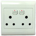 SOCKET & COV DBL 2X15AMP COMP 4X4 SOCKET & COV DBL 2X15AMP COMP 4X4