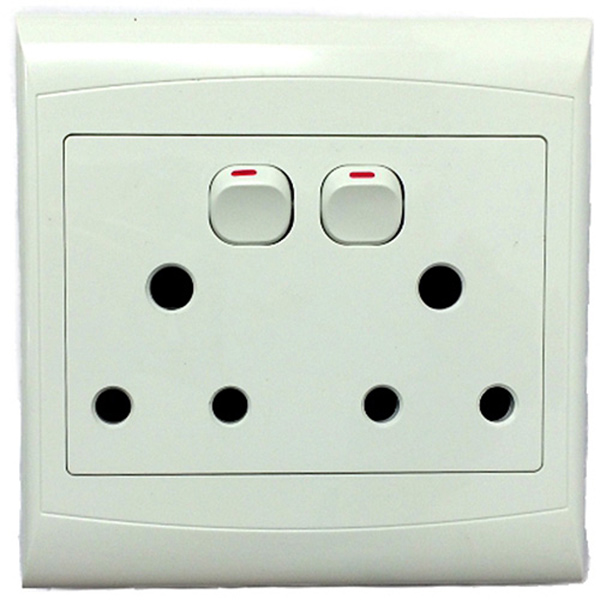 SOCKET & COV DBL 2X15AMP COMP 4X4 SOCKET & COV DBL 2X15AMP COMP 4X4