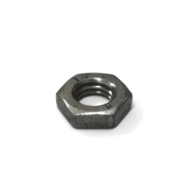 HALF NUTS BLACK M8 HALF NUTS BLACK M8