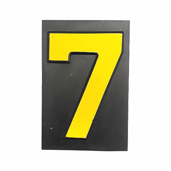 PLASTIC NUMBER LGE NO: 7 PLASTIC NUMBER LGE NO: 7